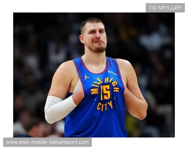 约基奇空位三分稳稳命中，掘金打出高潮