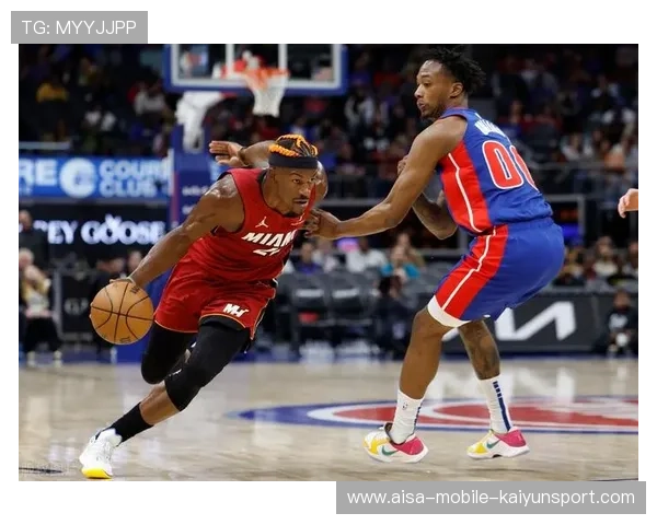 巴特勒转瞬间连得五分，热火稳住下滑趋势