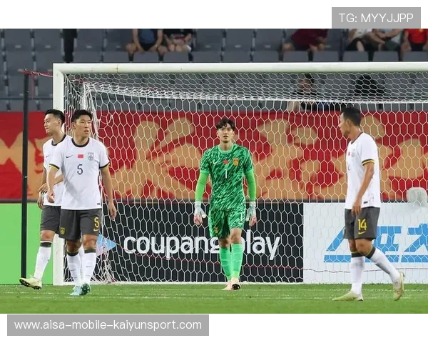 国足惊现神锋：新星一战成名引全球围观